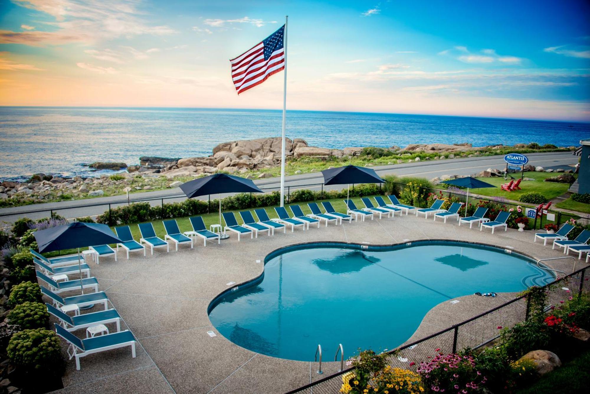 Atlantis Oceanfront Inn Gloucester Exterior photo
